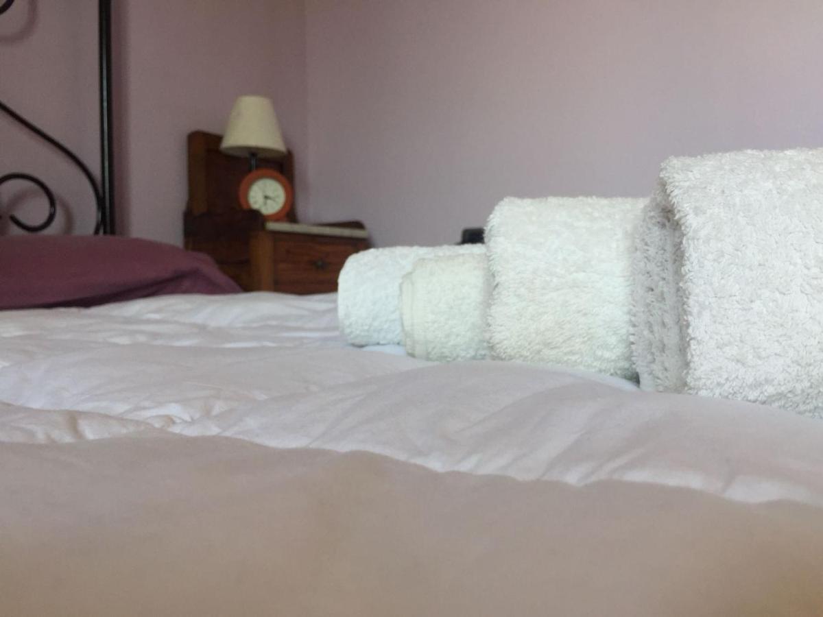 Alex Room Airport Elmas Luaran gambar