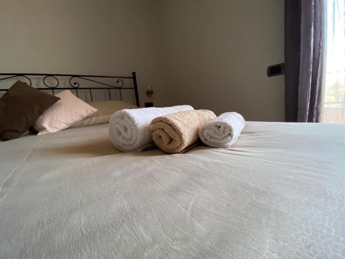 Alex Room Airport Elmas Luaran gambar